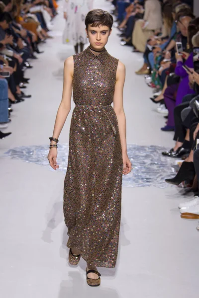 Look 56